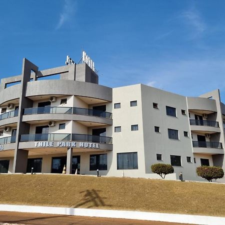 Thile Park Hotel Jataí エクステリア 写真