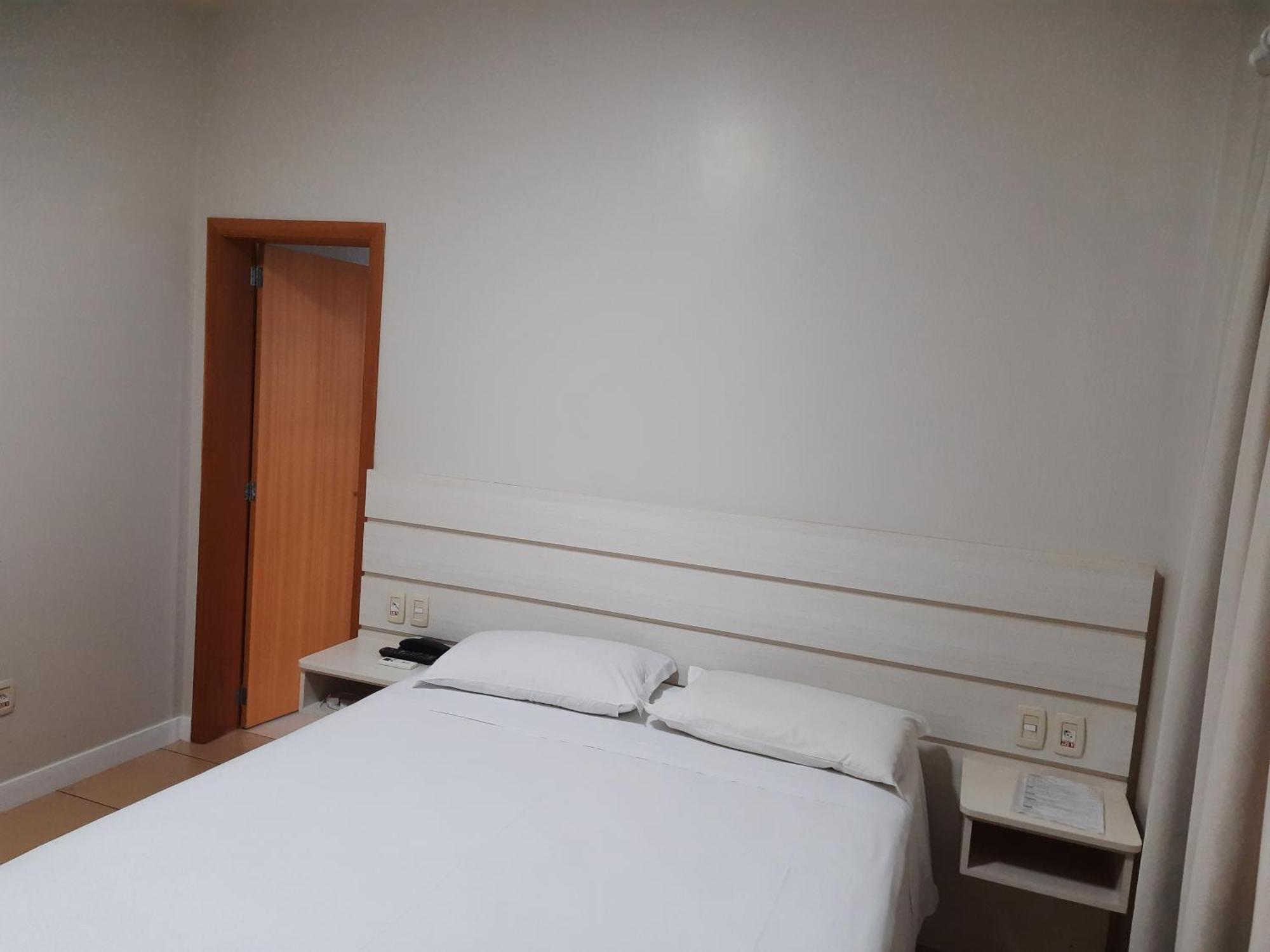 Thile Park Hotel Jataí エクステリア 写真