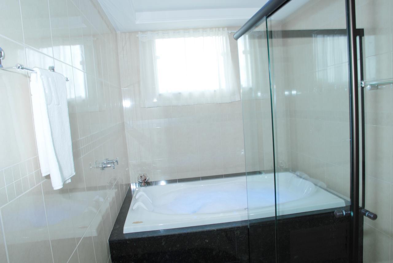 Thile Park Hotel Jataí エクステリア 写真